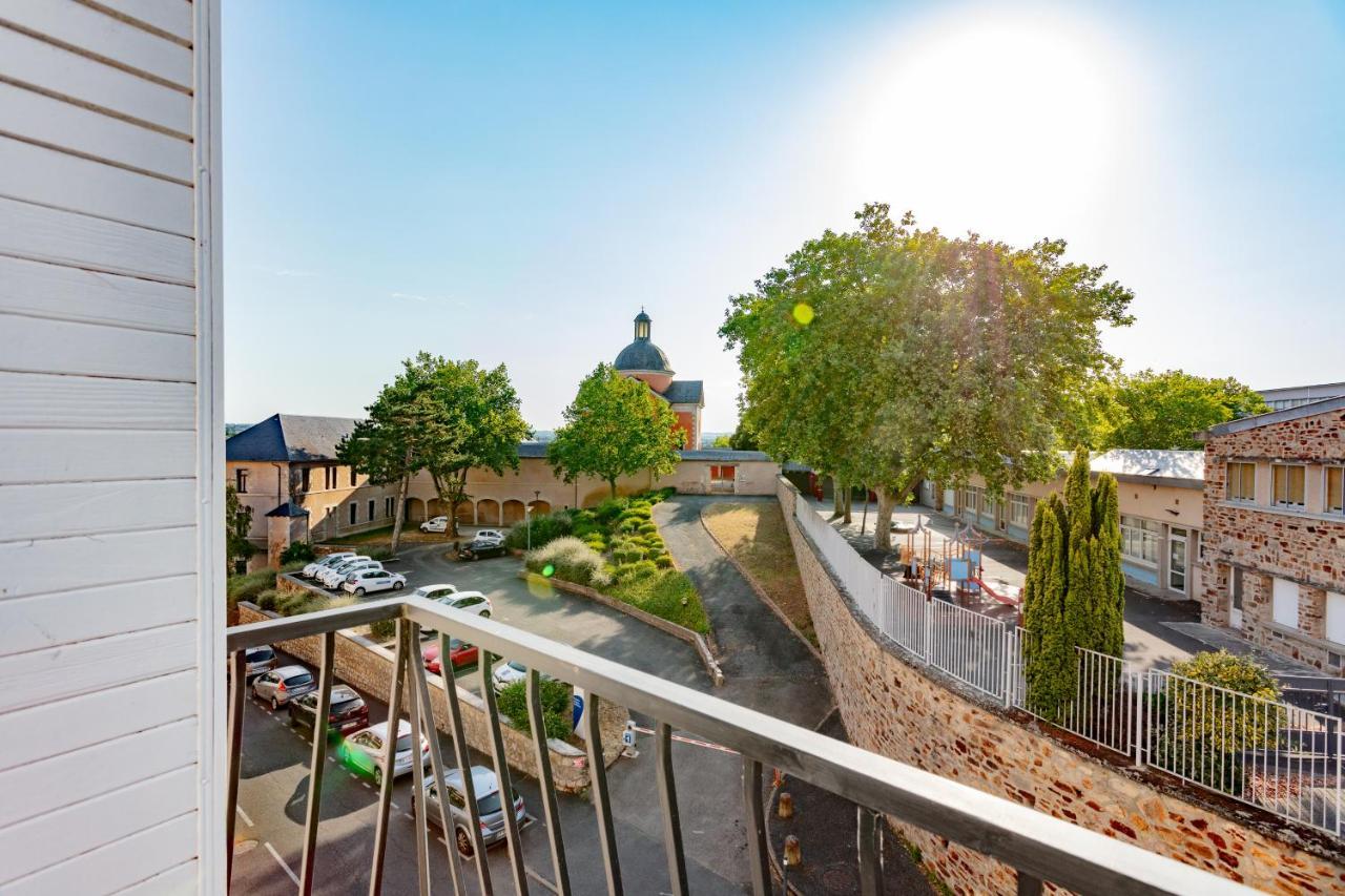 Cocon, Vue Rodez, Terrasse, Box, Musee Soulages Buitenkant foto